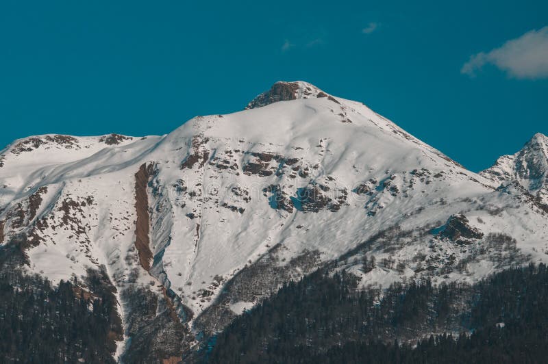 Montañas de invierno de Krasnaya Polyana fotos de archivo