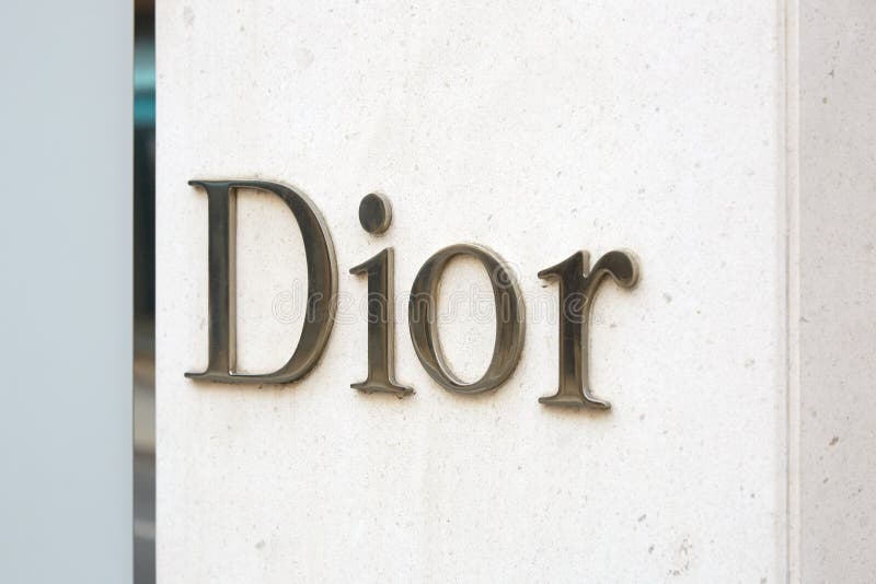 Dior Stock Illustrations – 120 Dior Stock Illustrations, Vectors & Clipart  - Dreamstime