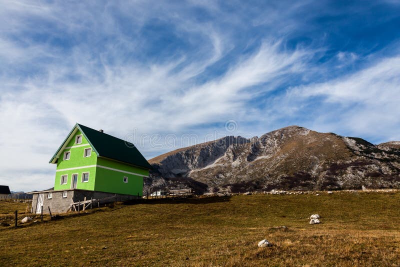 Montenegro Paisagem da montanha imagens de stock royalty free