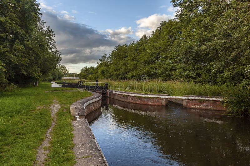 Frankton Locks stock photo. Image of house, lock, frankton 38496154