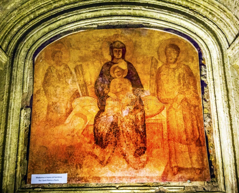 Monument antique Santa Maria de Chambre du ` s de Mary Baby Jesus Fresco Luke photographie stock Monument antique Santa Maria de Chambre du ` s de Mary Baby Jesus Fresco Luke photographie stock