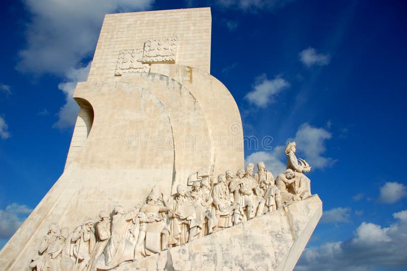 Monument aux découvertes à Lisbonne, Portugal image stock Monument aux découvertes à Lisbonne, Portugal image stock