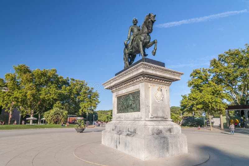 Monument du Général Juan Prim, statue équestre, Parc de la Ciutadella, Barcelone, Catalogne, Espagne image libre de droits Monument du Général Juan Prim, statue équestre, Parc de la Ciutadella, Barcelone, Catalogne, Espagne image libre de droits