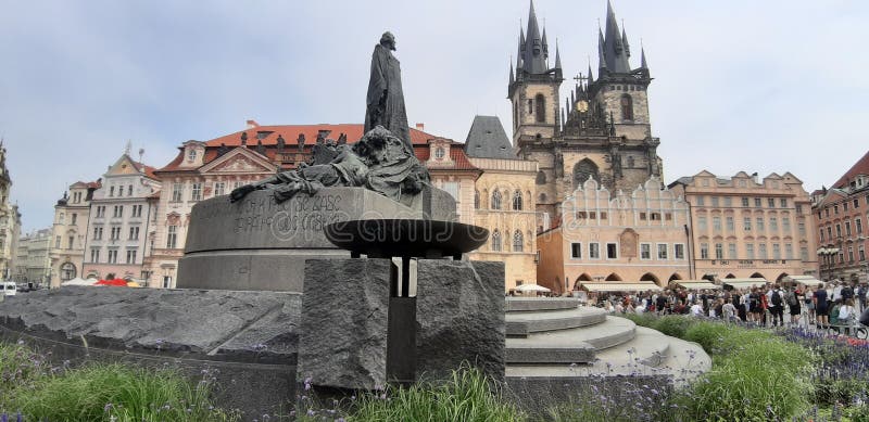 A monument to Jan Hus in Prague& x27;s old town square, Czech Republic