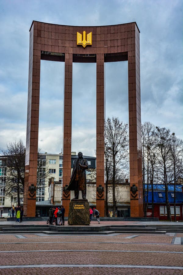 monument of national Ukrainian hero S. Bandera and great trident in Lvov  city Stock Photo - Alamy