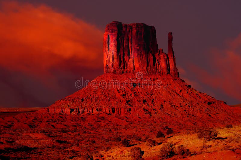 Monument Valley stock image. Image of afternoon, reservation 4974079