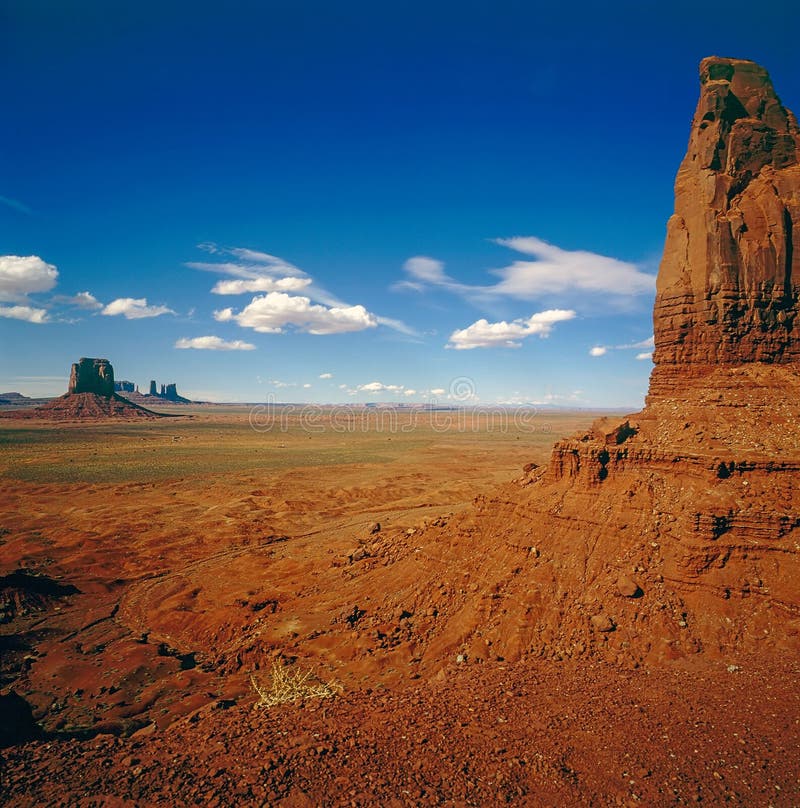 monument valley w arizonie zdjęcie stock monument valley w arizonie zdjęcie stock