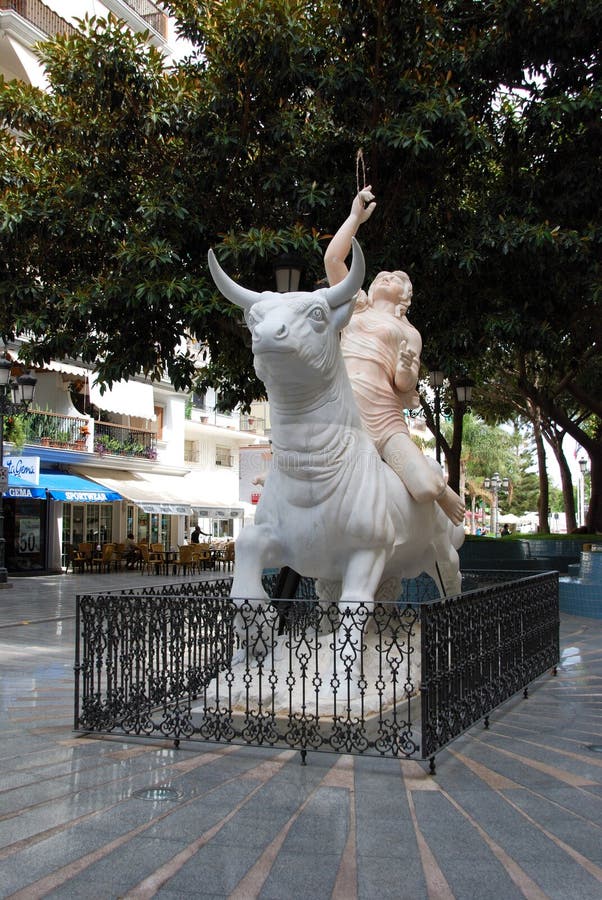 Monumento a Europa, Torremolinos imagen de archivo Monumento a Europa, Torremolinos imagen de archivo