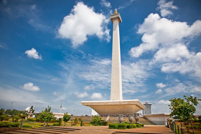 Monumento nacional Monas. Quadrado de Merdeka, Jakarta, Indonésia fotografia de stock royalty free Monumento nacional Monas. Quadrado de Merdeka, Jakarta, Indonésia fotografia de stock royalty free