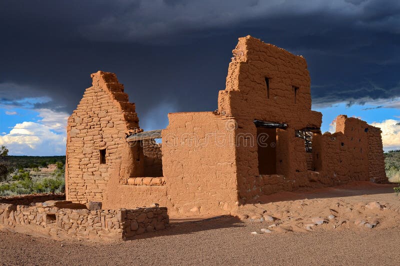 Monumentul National Ruinele Casa Grande stock illustration