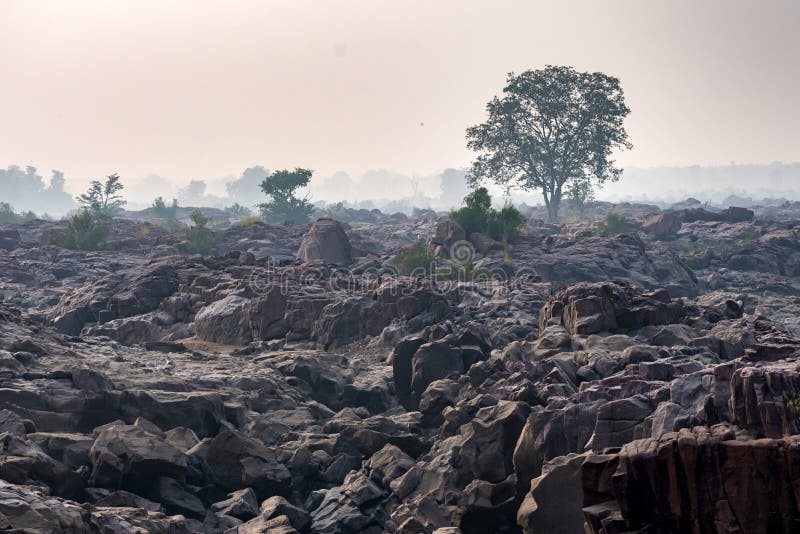 Mooi Indisch landschap met Raneh-daling stock afbeelding
