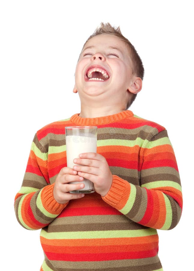 Mooi kind met glas melk stock foto Mooi kind met glas melk stock foto