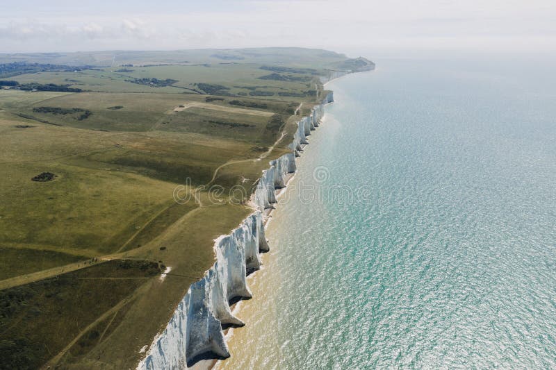 Mooie foto van de White Cliffs of Dover door de zee royalty-vrije stock fotografie Mooie foto van de White Cliffs of Dover door de zee royalty-vrije stock fotografie
