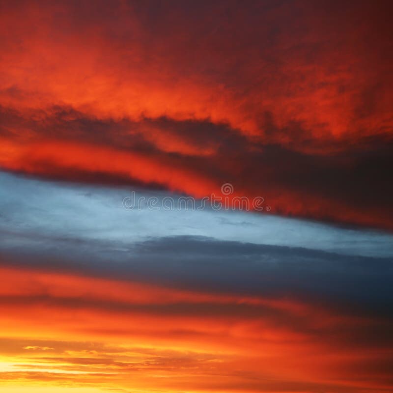 Mooie hemel na zonsondergang stock fotografie Mooie hemel na zonsondergang stock fotografie
