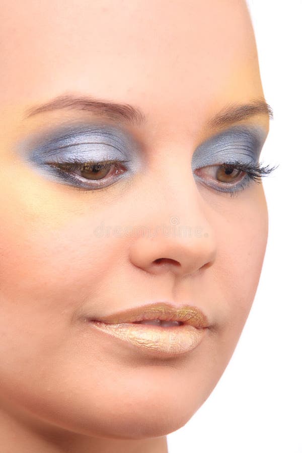 Mooie jonge vrouw met blauwe creatieve samenstelling stock foto's Mooie jonge vrouw met blauwe creatieve samenstelling stock foto's