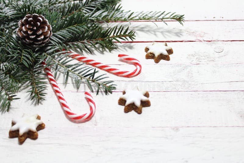 Mooie Kerstmisdecoratie met kaneelsterren royalty-vrije stock fotografie Mooie Kerstmisdecoratie met kaneelsterren royalty-vrije stock fotografie