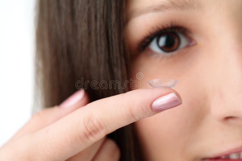 Mooie menselijke oog en contactlens stock afbeelding Mooie menselijke oog en contactlens stock afbeelding