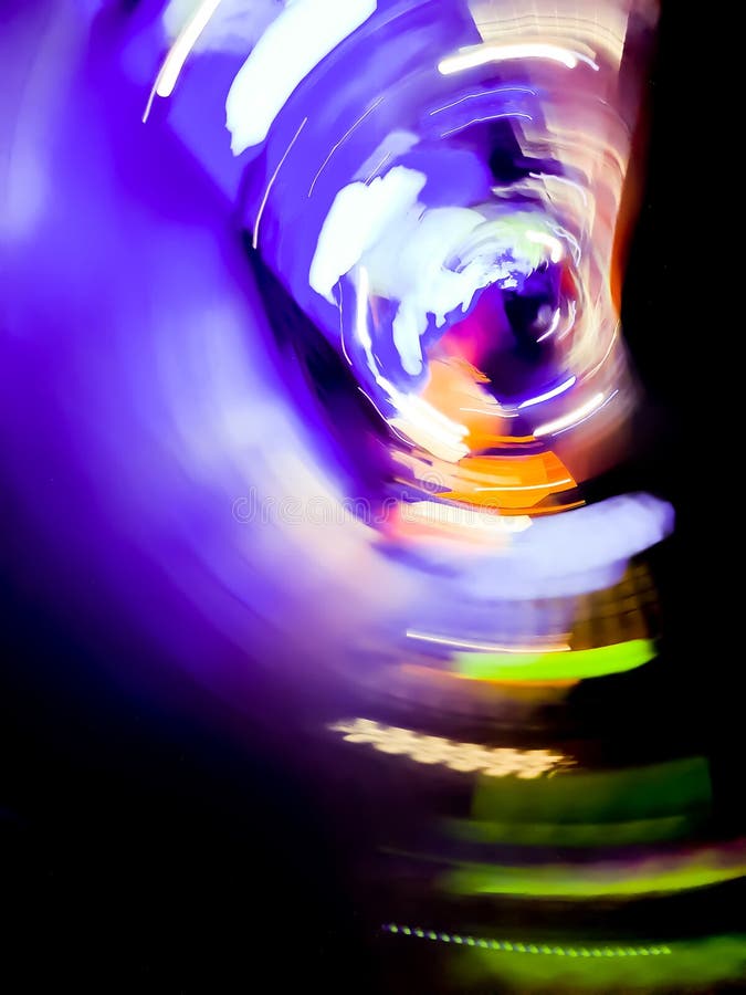 Mooie modezachte gloeiende neonverlichting op een wazige, donkere romige achtergrond stock fotografie Mooie modezachte gloeiende neonverlichting op een wazige, donkere romige achtergrond stock fotografie