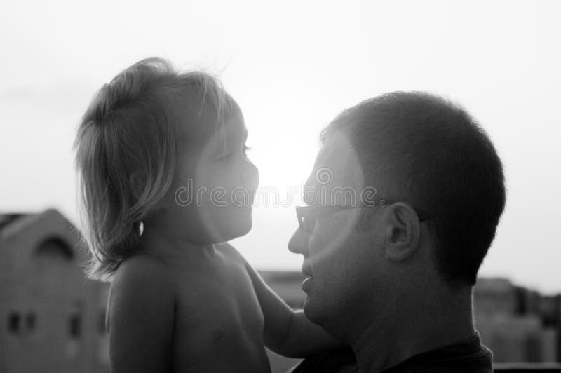 Mooie vader en dochter royalty-vrije stock afbeelding