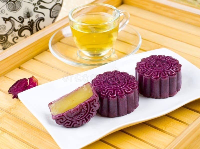 Moon cake