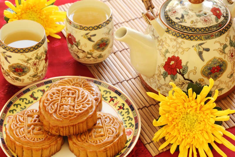 Mooncake och Tea arkivfoton Mooncake och Tea arkivfoton