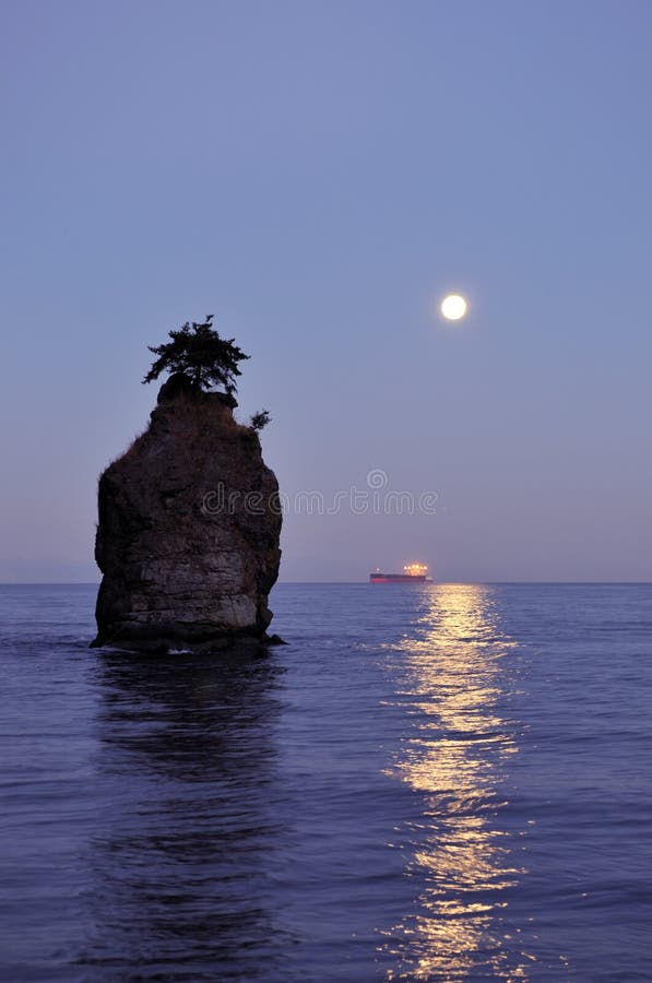moonsetrocksiwash arkivfoto moonsetrocksiwash arkivfoto
