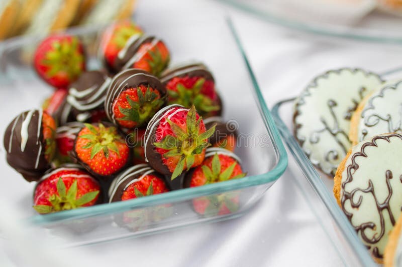 Morangos frescos fotos de stock