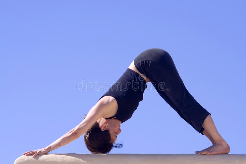 Morgen Hatha-Yoga Übung stockbilder Morgen Hatha-Yoga Übung stockbilder