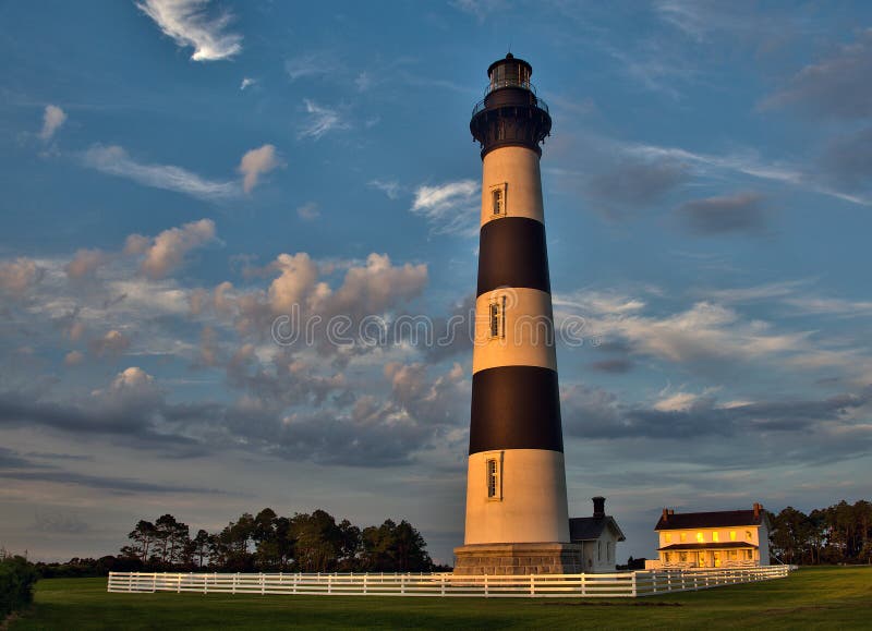 Morgon på Bodie Island Lighthouse royaltyfria bilder Morgon på Bodie Island Lighthouse royaltyfria bilder