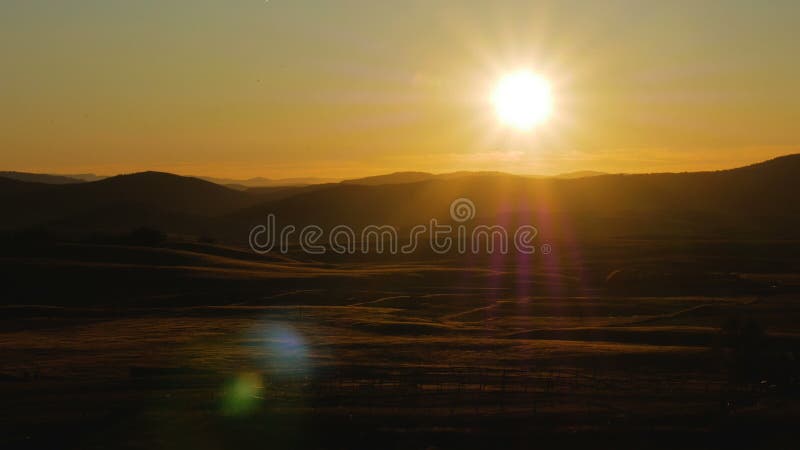 Morgonfältet med berg i Durmitor Park lokaliseras