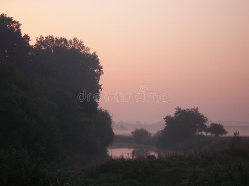 Morning Mist On The River Stock Image Image Of Lake 117557491