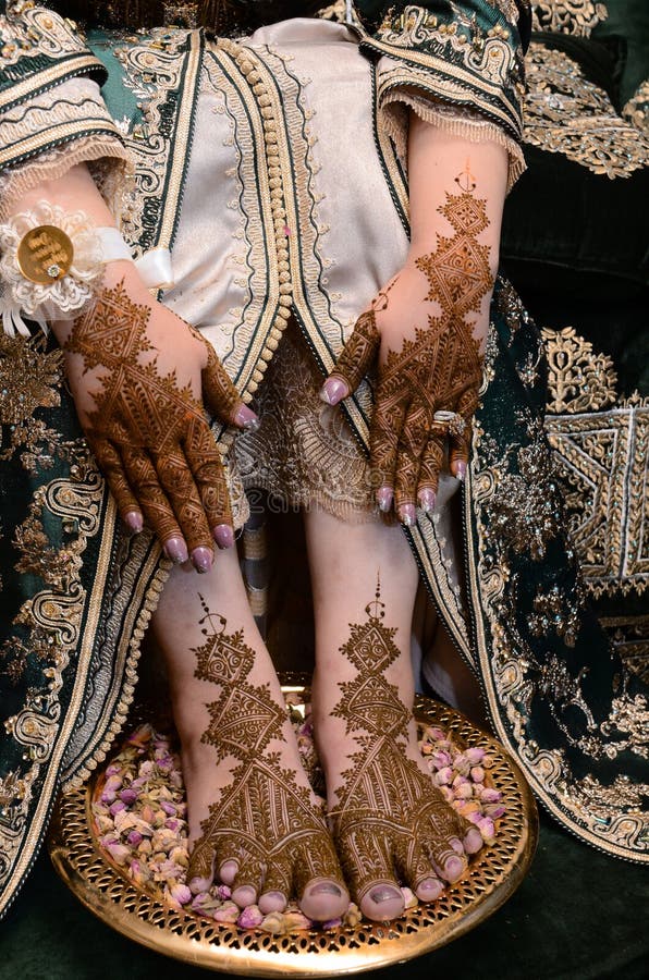 Full Leg Henna Appointment – Raida Henna