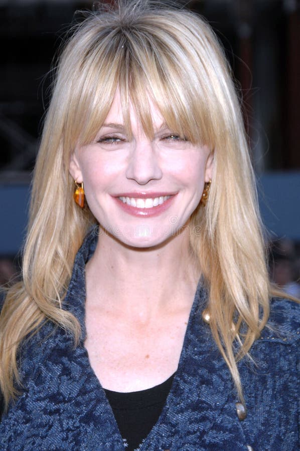 Kathryn Morris at the Fred Claus Los Angeles Premiere. Grauman's Chinese Theatre, Hollywood, CA. 11-03-07. Kathryn Morris at the Fred Claus Los Angeles Premiere. Grauman's Chinese Theatre, Hollywood, CA. 11-03-07