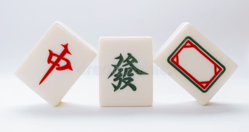 Muitos Azulejos Mahjong No Campo De Jogo. Um Antigo Jogo Asiático