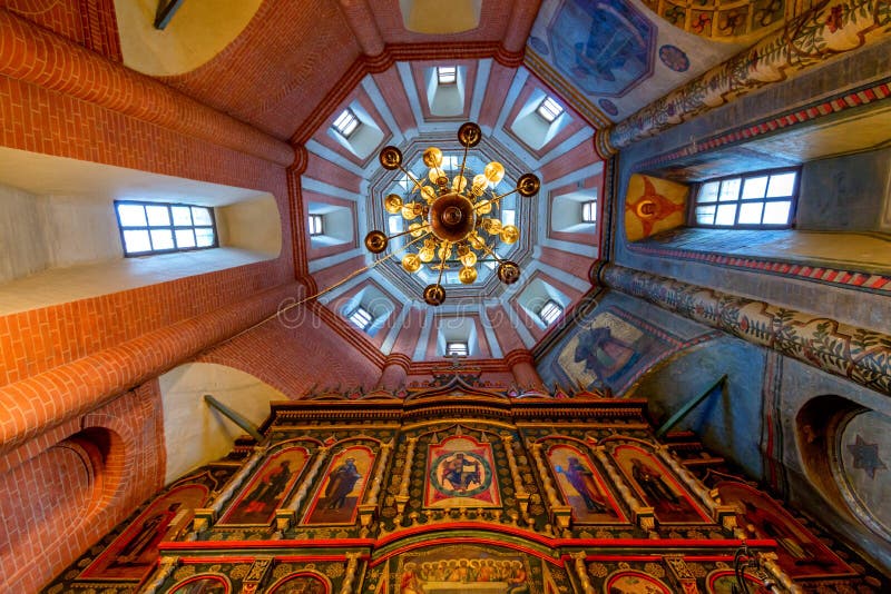 MOSCA, RUSSIA - AGOSTO 2015: Cattedrale di StBasil fotografie stock MOSCA, RUSSIA - AGOSTO 2015: Cattedrale di StBasil fotografie stock