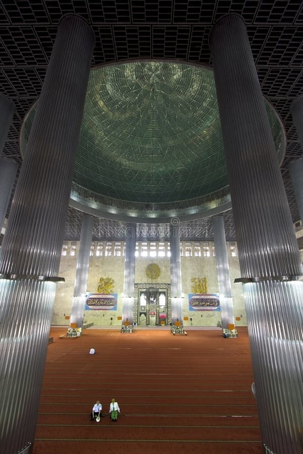 Moschea di Istiqlal, Jakarta, Indonesia immagine stock libera da diritti Moschea di Istiqlal, Jakarta, Indonesia immagine stock libera da diritti