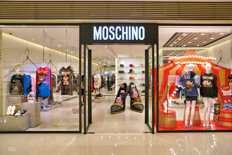 moschino shop