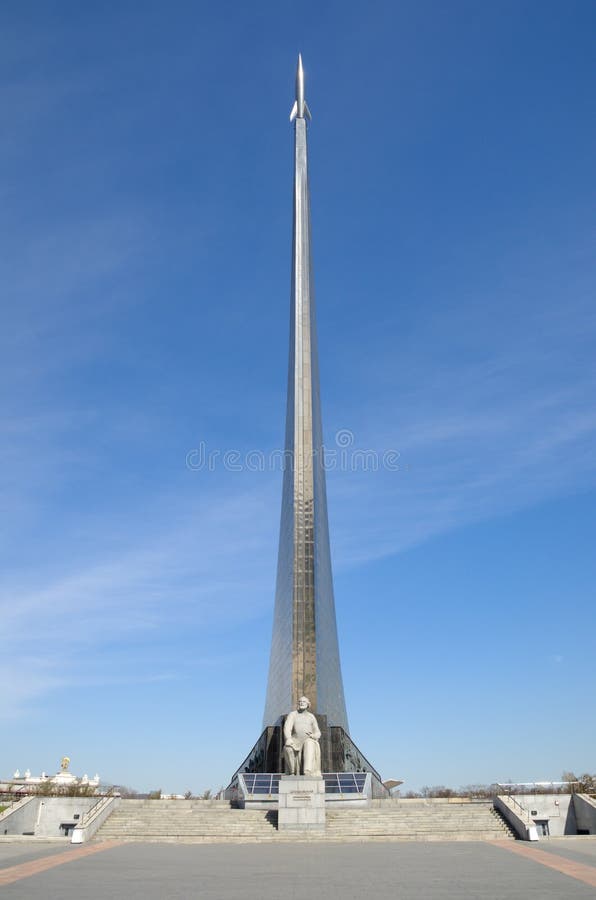 The obelisk `Conquerors of Space` and Monument to Konstantin Tsiolkovsky in Moscow, Russia royalty free stock image The obelisk `Conquerors of Space` and Monument to Konstantin Tsiolkovsky in Moscow, Russia royalty free stock image
