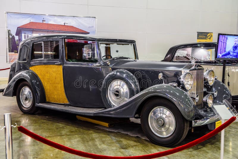 MOSCOW - AUG 2016: Rolls-Royce Phantom III 1937 presented at MIAS Moscow International Automobile Salon on August 20, 2016 in Moscow, Russia. MOSCOW - AUG 2016: Rolls-Royce Phantom III 1937 presented at MIAS Moscow International Automobile Salon on August 20, 2016 in Moscow, Russia.