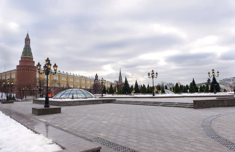 Moskou, het Kremlin, muur, torens, lichten, mening van Moskou stock foto Moskou, het Kremlin, muur, torens, lichten, mening van Moskou stock foto