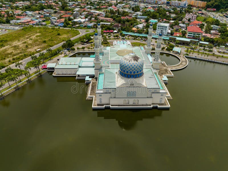 Mosque Bandaraya Kota Kinabalu. Borneo, Malaysia.