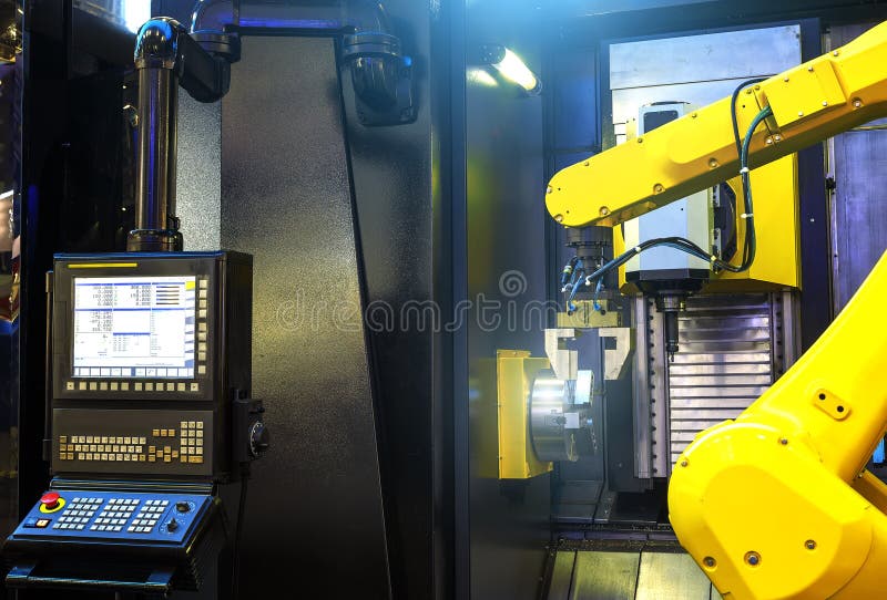 Mosso del braccio del robot nel processo metallurgico della macchina utensile per la fabbricazione di industria, lavorare del met fotografia stock libera da diritti Mosso del braccio del robot nel processo metallurgico della macchina utensile per la fabbricazione di industria, lavorare del met fotografia stock libera da diritti