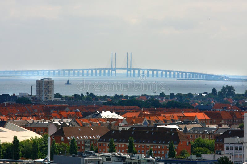 Most Nad Oresund Miedzy Kopenhaga Dani I Malmo Swe Obraz Stock Editorial Obraz Zlozonej Z Szwecja Skandynawski 77079969
