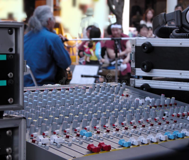Mostra da música da rua fotografia de stock Mostra da música da rua fotografia de stock