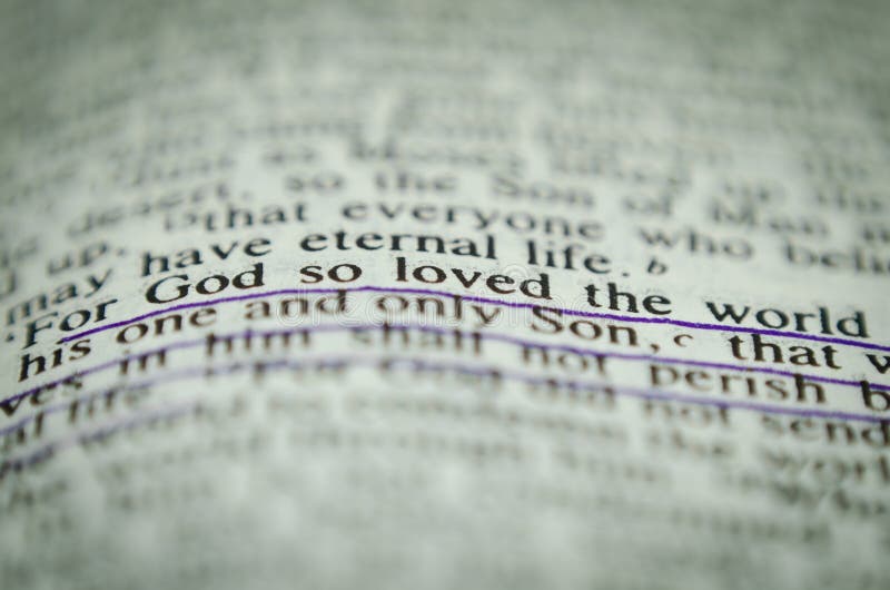 Mot en bible John 3 16 photo stock Mot en bible John 3 16 photo stock