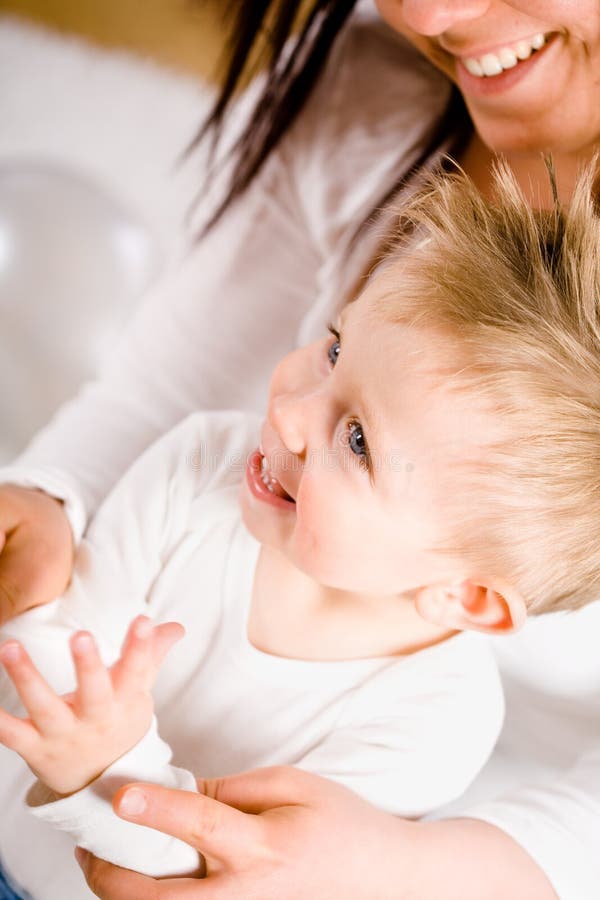 Mother and baby clapping royalty free stock photos Mother and baby clapping royalty free stock photos