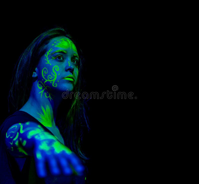 green black light paint green black light paint