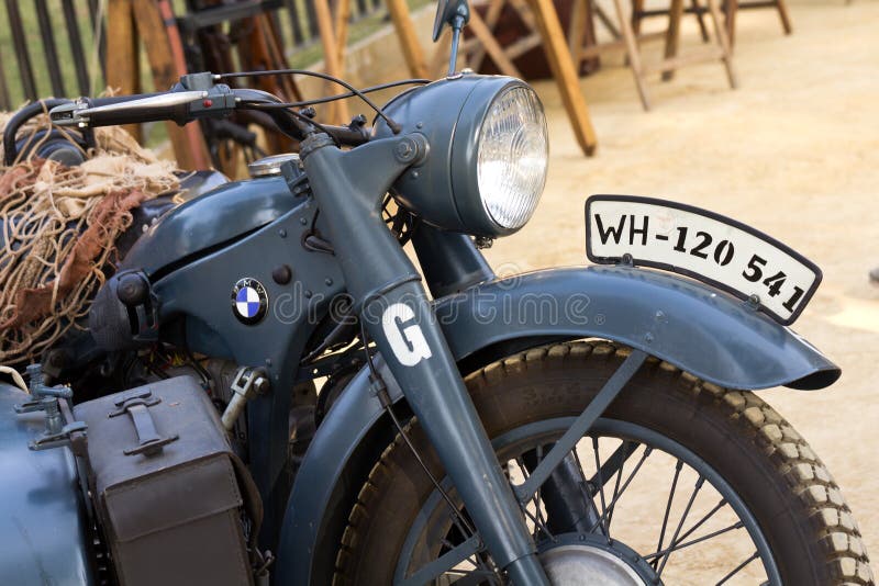 Motocicleta Del Alemán De La Segunda Guerra Mundial Foto de archivo  editorial - Imagen de envejecido, bici: 22553673