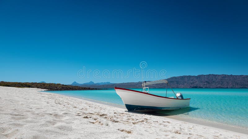 White boat at Playa Isla Coronado, Mexico