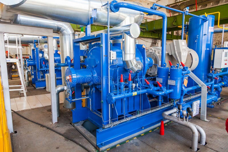 Motor industrial foto de archivo. Imagen de industria 19376924